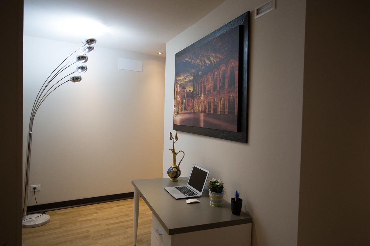Residenza Al Castello Hotel Verona Eksteriør billede