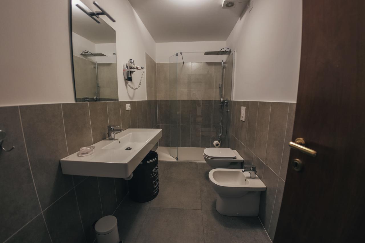 Residenza Al Castello Hotel Verona Eksteriør billede